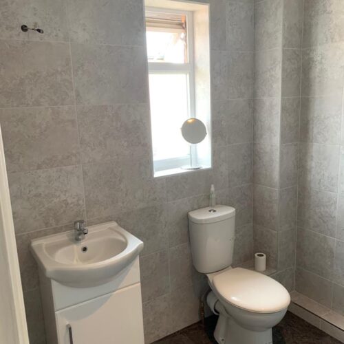 Coates builders bathroom services 44 1
